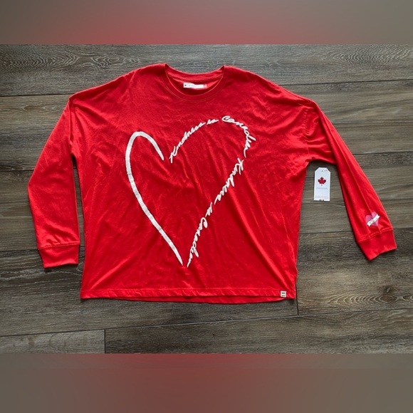 Hudson Bay Tops - Valentine's Day/ Woman/ Graphic ❤️ Love Tees Long Sleeve/ L/ Hudson Bay